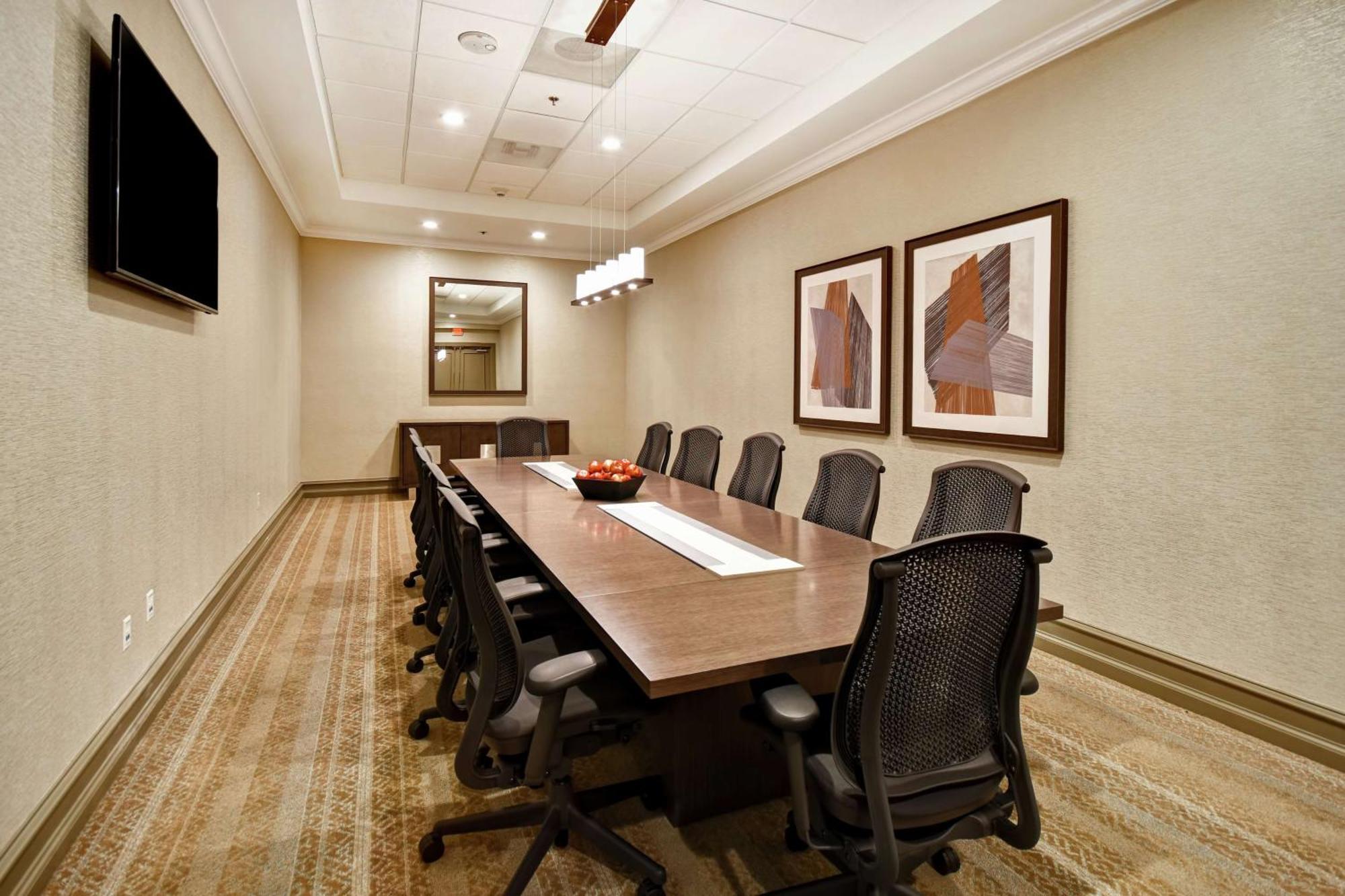 Hotel Embassy - Silicon Valley Milpitas